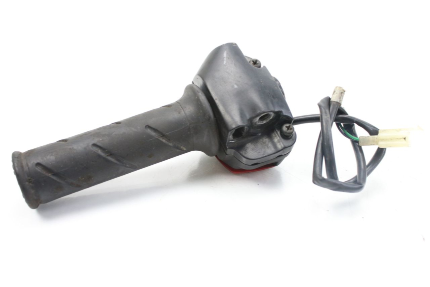 photo de COMANDO DIREITO PEUGEOT LUDIX 50 (2008 - 2017) - Outro ângulo de visão