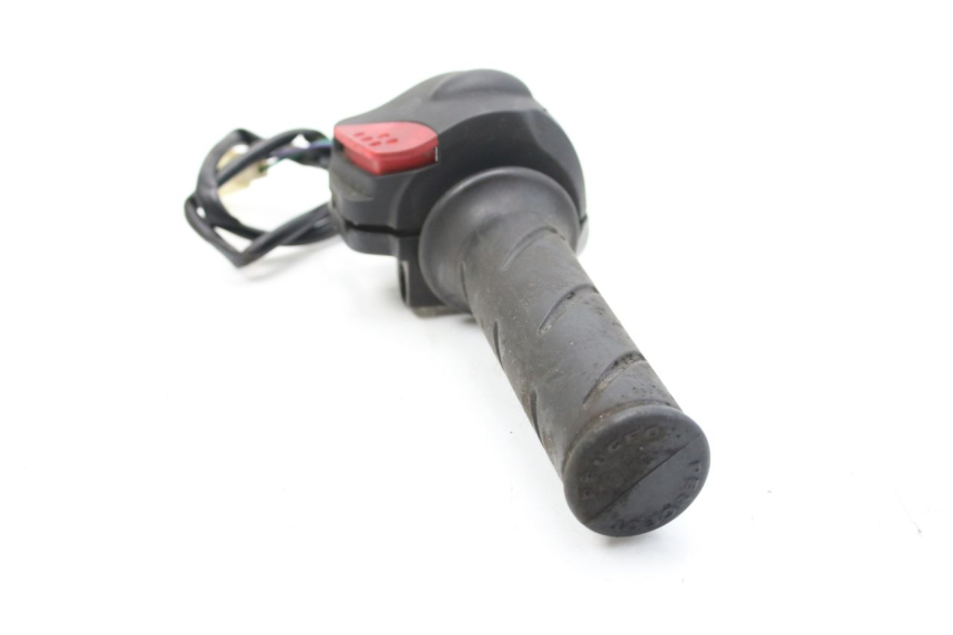 photo de COMANDO DIREITO PEUGEOT LUDIX 50 (2008 - 2017) - Pontos de fixação
