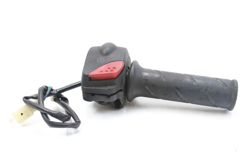 photo de COMANDO DIREITO PEUGEOT LUDIX 50 (2008 - 2017) - Estado da superfície