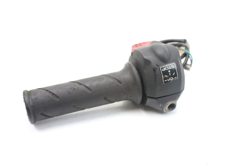 photo de COMANDO DIREITO PEUGEOT LUDIX 50 (2008 - 2017) - Marcações e referências