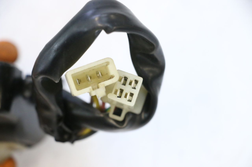 photo de COMANDO DIREITO KEEWAY MATRIX RX9 125 (2006 - 2007) - Detalhe da peça