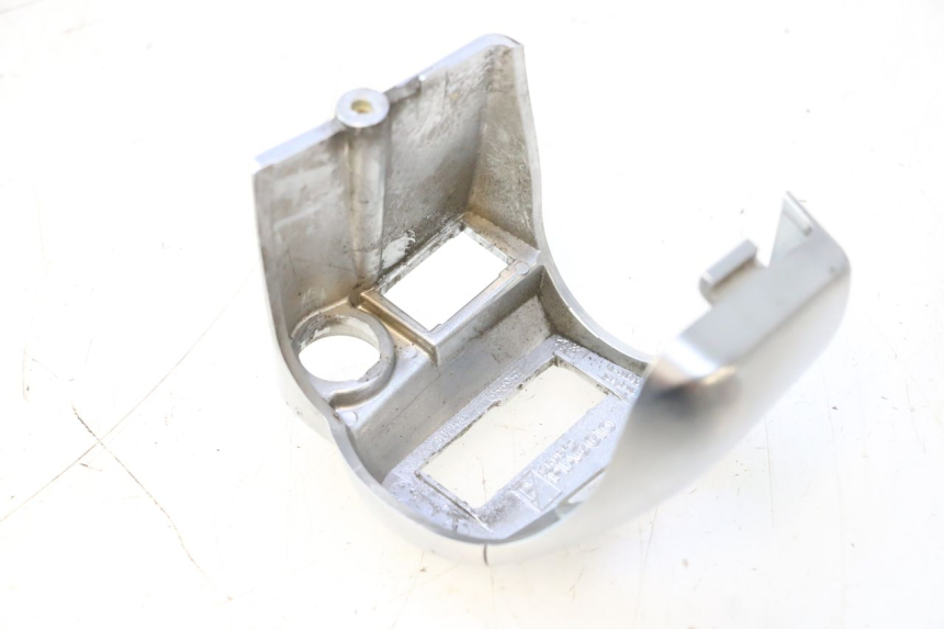 photo de COMANDO DIREITO PIAGGIO MP3 500 (2016 - 2018) - Pontos de fixação