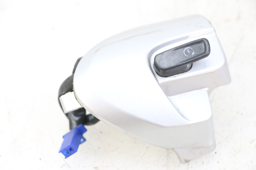 photo de COMANDO DIREITO YAMAHA NEOS NEO'S 4T 50 (2008 - 2016) - Vista principal