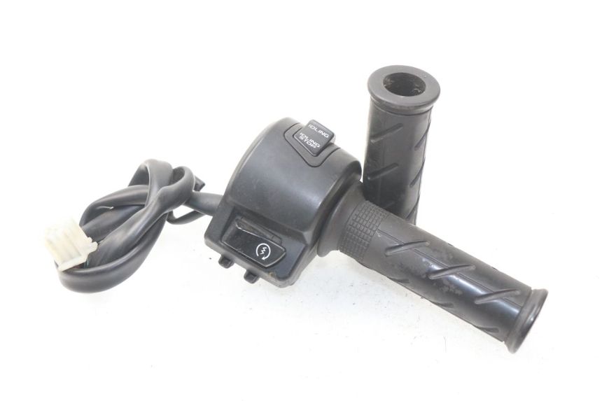 photo de COMANDO DIREITO HONDA PCX (JF47) 125 (2012 - 2013) - Vista principal