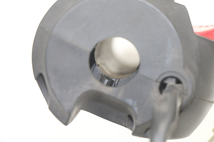 photo de COMANDO DIREITO PEUGEOT CITYSTAR 125 (2011 - 2017) - Ampliação técnica