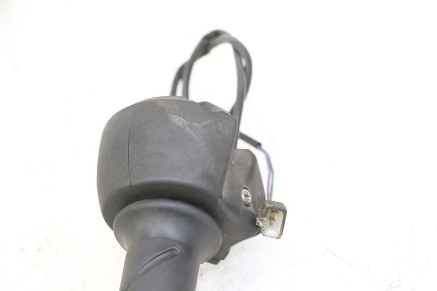 photo de COMANDO DIREITO PEUGEOT CITYSTAR 50 (2013 - 2017) - Ampliação técnica