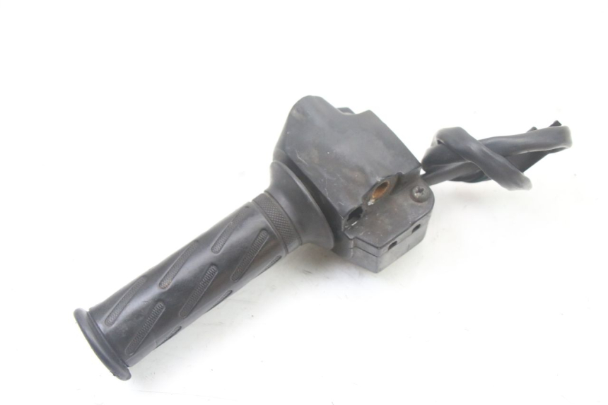 photo de COMANDO DIREITO PEUGEOT KISBEE 2T 50 (2010 - 2017) - Outro ângulo de visão