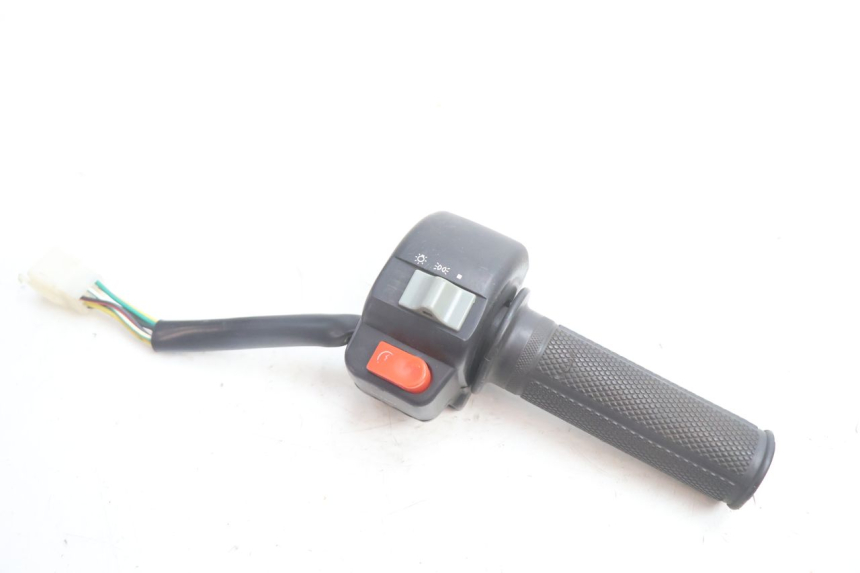 photo de COMANDO DIREITO VASTRO R-ONE 4T 50 (2014 - 2022) - Vista principal