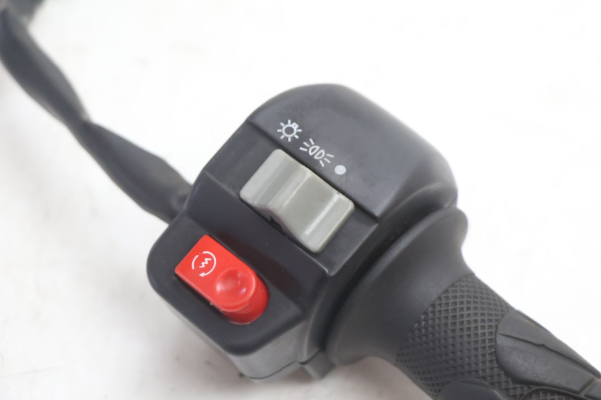 photo de COMANDO DIREITO RIDE RACE GT 2T 50 (2012 - 2017) - Detalhe da peça