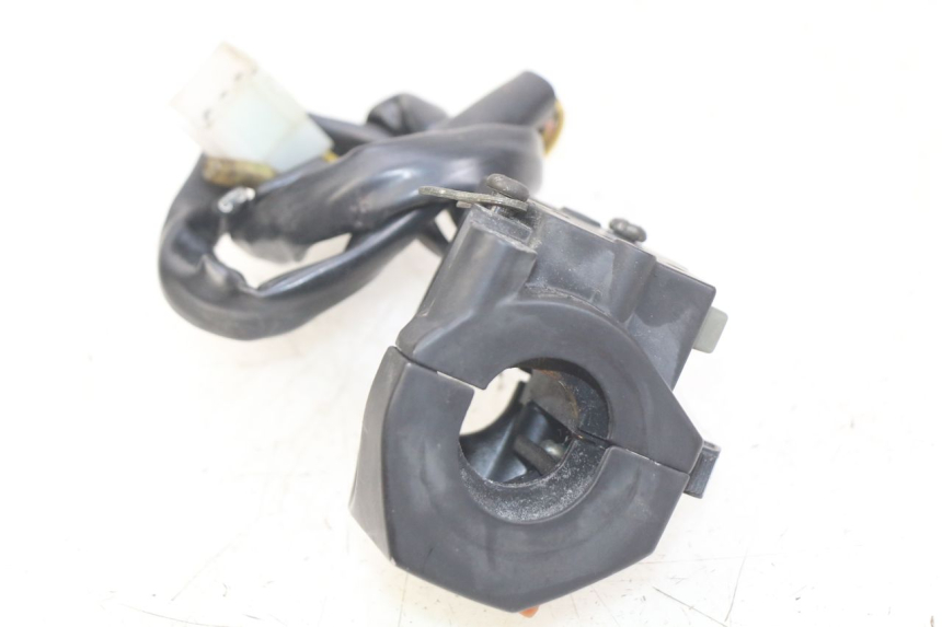 photo de COMANDO DIREITO YAMASAKI RAPTOR 50 (2013 - 2018) - Zoom do estado de desgaste