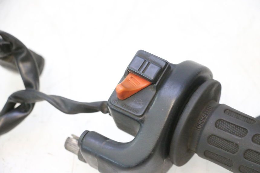 photo de COMUTADOR DIREITO MZ RT 125 (2000 - 2008) - Pontos de fixação