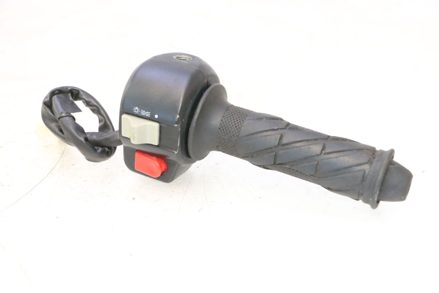 photo de COMANDO DIREITO KEEWAY RY6 2T 50 (2011 - 2019) - Vista principal
