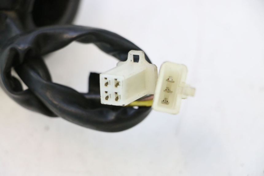 photo de COMANDO DIREITO KEEWAY RY6 2T 50 (2011 - 2019) - Ampliação técnica