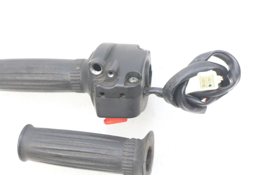 photo de COMANDO DIREITO JM MOTORS SC 4T 50 (2012 - 2017) - Outro ângulo de visão