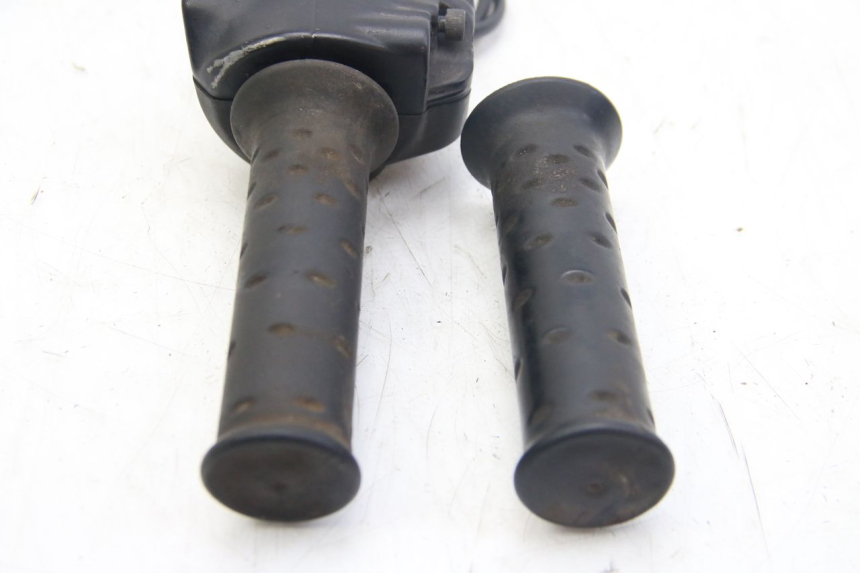 photo de COMANDO DIREITO APRILIA SCARABEO 4T 50 (2009 - 2017) - Ampliação técnica