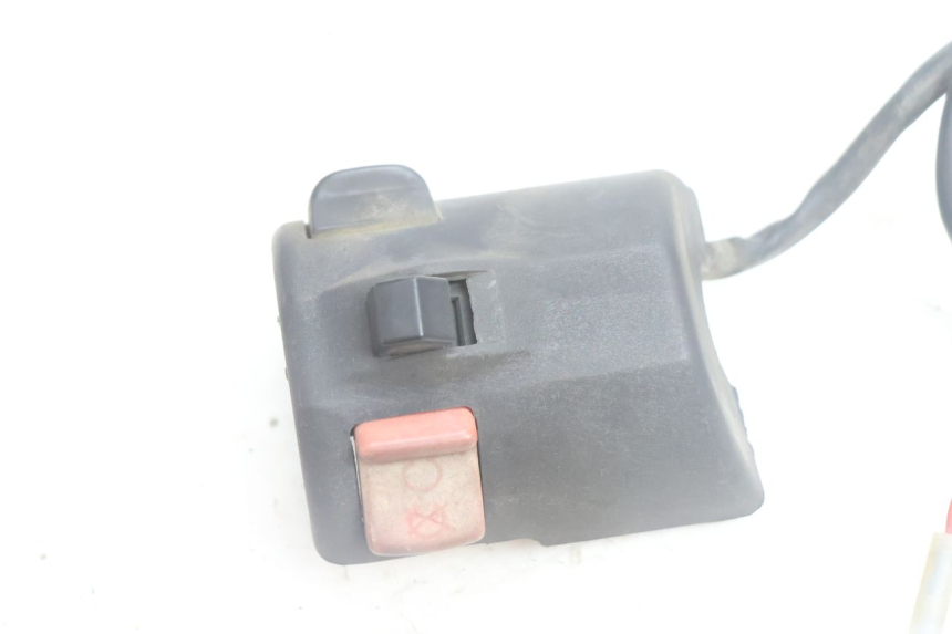 photo de COMANDO DIREITO APRILIA SCARABEO GT 125 (1999 - 2007) - Detalhe da peça