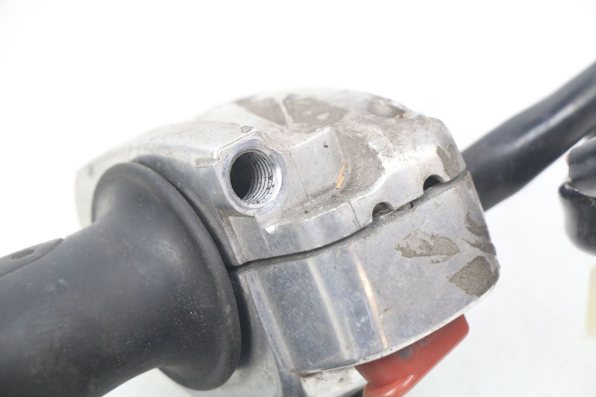 photo de COMANDO DIREITO KYMCO SENTO 50 (2008 - 2013) - Detalhe da peça