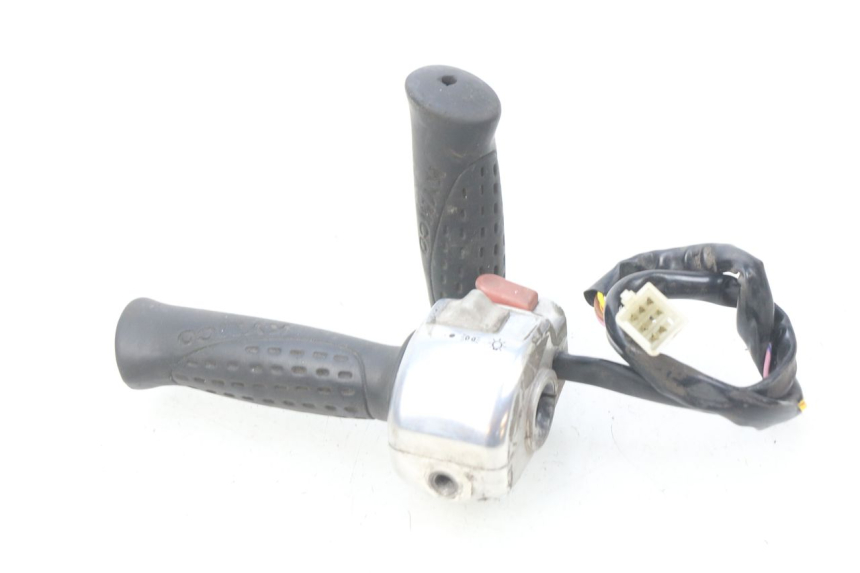 photo de COMANDO DIREITO KYMCO SENTO 50 (2008 - 2013) - Vista geral