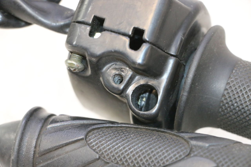 photo de COMUTADOR DIREITO RIDE SLASH 2T 50 (2012 - 2014) - Outro ângulo de visão