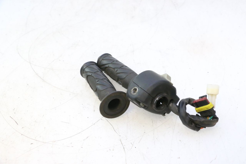 photo de COMUTADOR DIREITO RIDE SLASH 2T 50 (2012 - 2014) - Vista geral