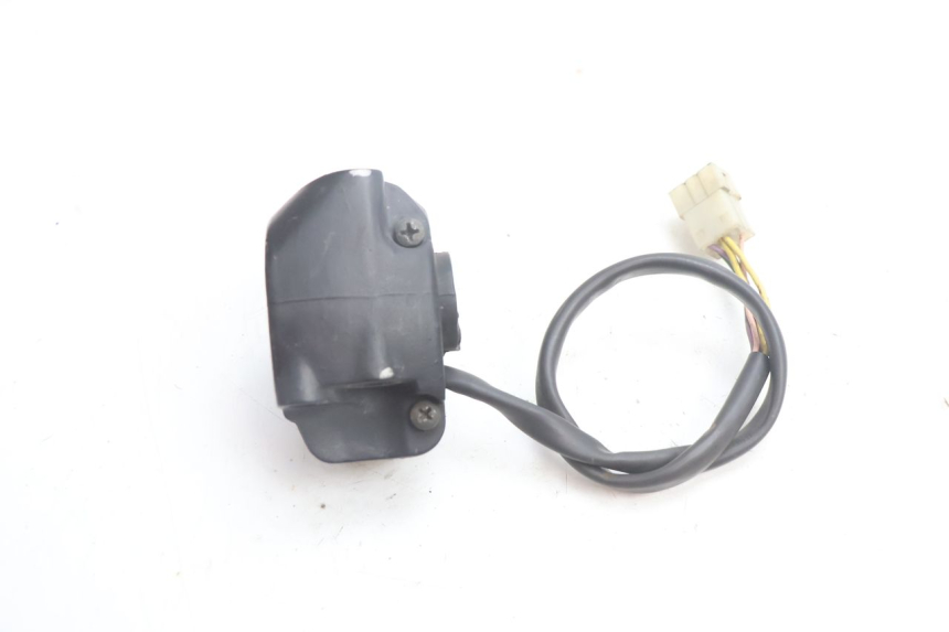 photo de COMANDO DIREITO PEUGEOT SPEEDFIGHT 2 AC 50 (2000 - 2009) - Outro ângulo de visão