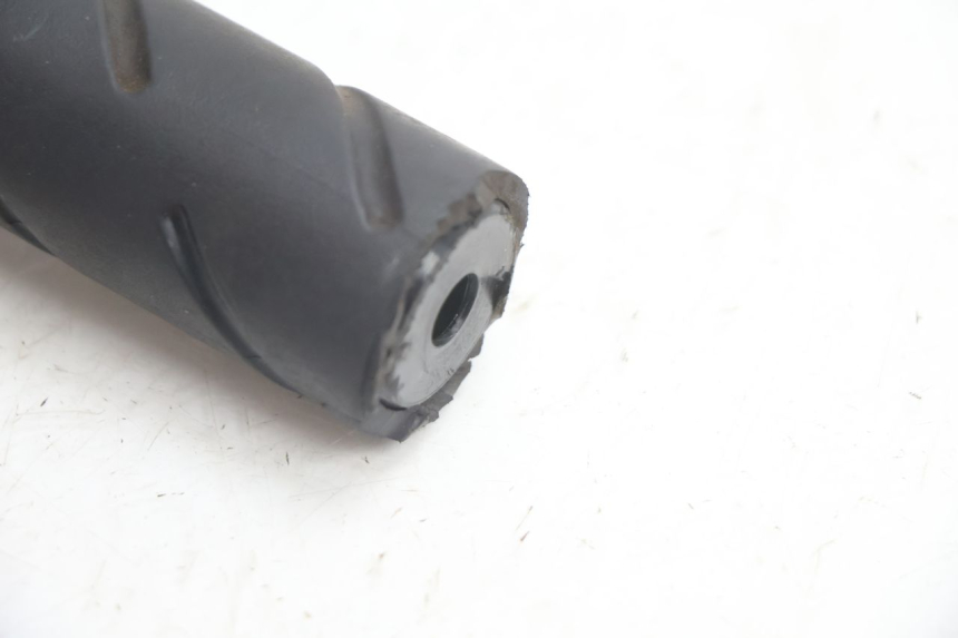 photo de COMANDO DIREITO PEUGEOT SPEEDFIGHT LC 50 (1996 - 2002) - Outro ângulo de visão