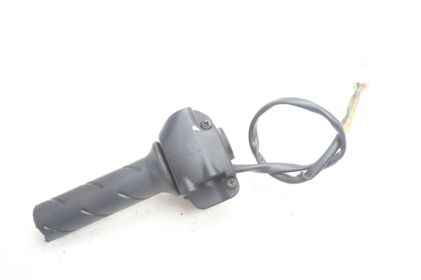 photo de COMANDO DIREITO PEUGEOT SPEEDFIGHT LC 50 (1996 - 2002) - Vista geral