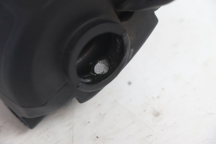 photo de COMANDO DIREITO PEUGEOT SPEEDFIGHT LC 50 (1996 - 2002) - Pontos de fixação