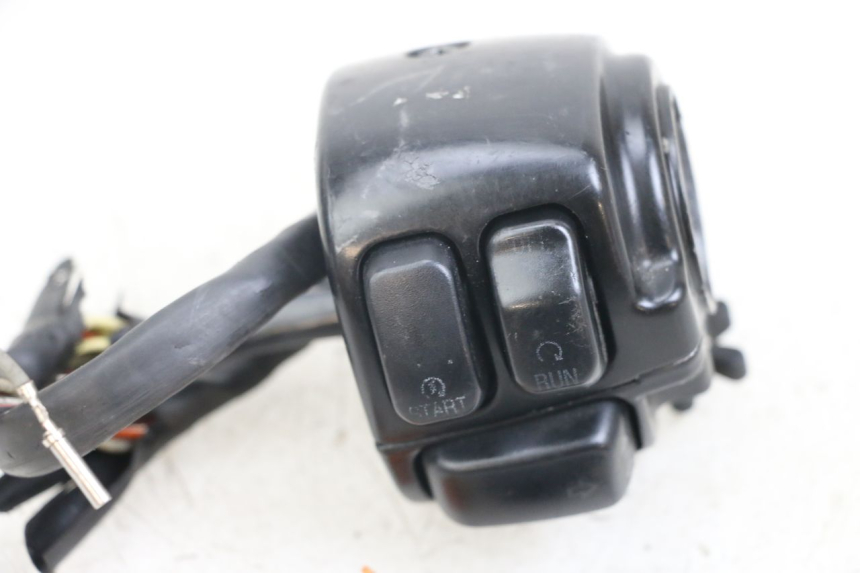 photo de COMANDO DIREITO HARLEY DAVIDSON SPORTSTER XL CUSTOM 1200 (2003 - 2004) - Ampliação técnica
