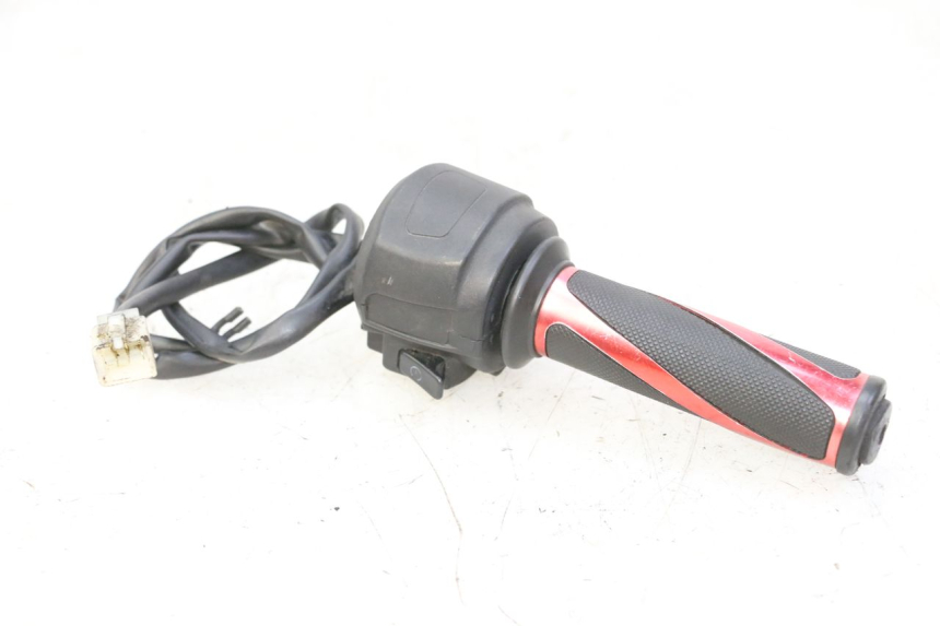photo de COMANDO DIREITO APRILIA SR R 2T LC 50 (2018 - 2021) - Vista principal