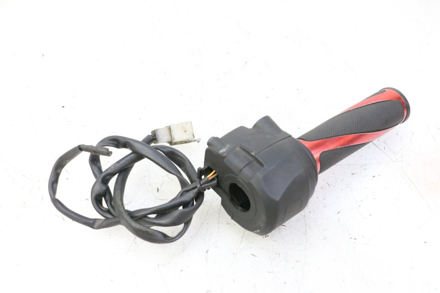photo de COMANDO DIREITO APRILIA SR R 2T LC 50 (2018 - 2021) - Ampliação técnica