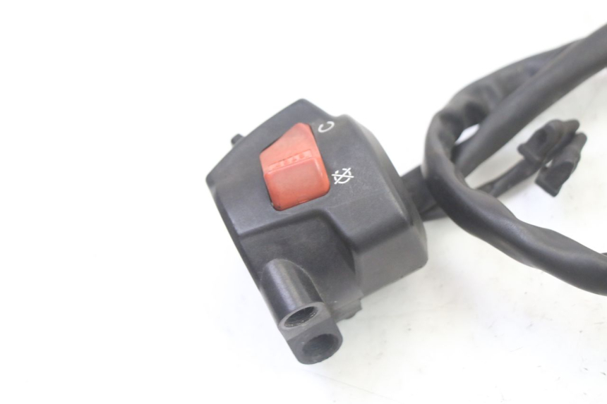 photo de COMANDO DIREITO HONDA ST PAN EUROPEAN 1300 (2002 - 2013) - Outro ângulo de visão