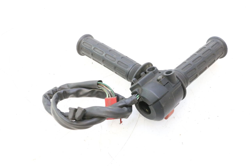 photo de COMUTADOR DIREITO HONDA ST PAN EUROPEAN 1100 (1990 - 2002) - Ampliação técnica
