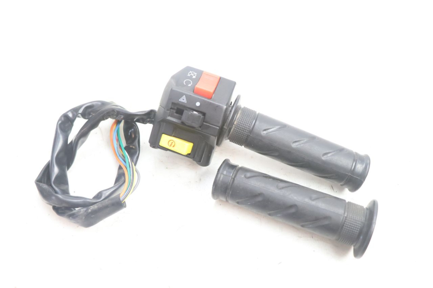 photo de COMANDO DIREITO RAZZO STEED 125 (2012 - 2018) - Vista principal