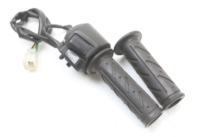 photo de COMANDO DIREITO KYMCO SUPER 8 4T 50 (2021 - 2024) - Ampliação técnica