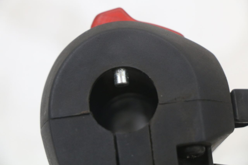 photo de COMANDO DIREITO SUZUKI BURGMAN 125 (2018 - 2021) - Vista geral