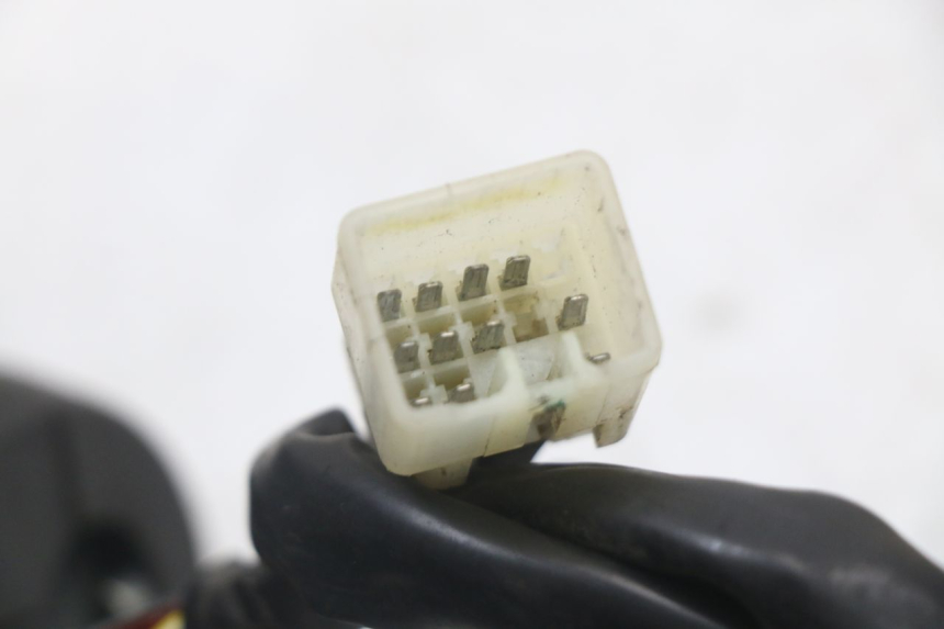 photo de COMANDO DIREITO SUZUKI BURGMAN 125 (2018 - 2021) - Peça verificada