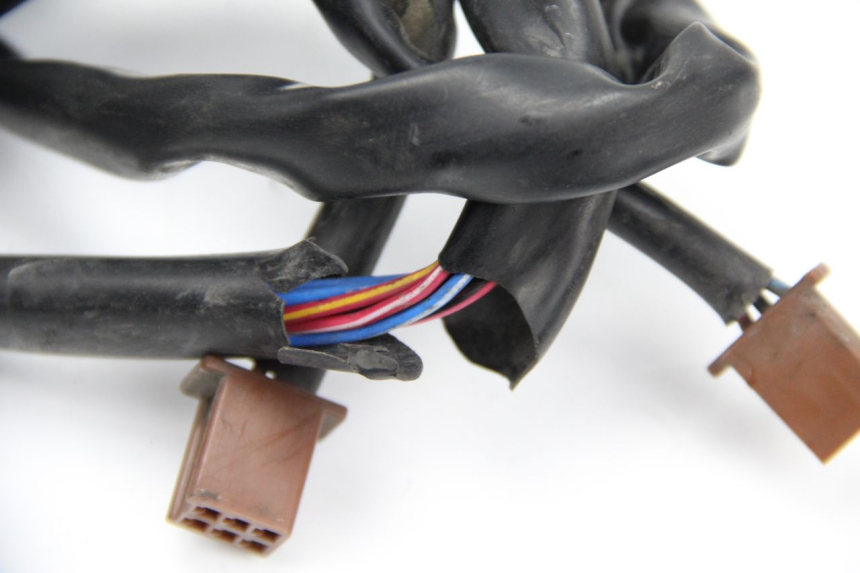 photo de COMANDO DIREITO YAMAHA TDM ABS 900 (2002 - 2014) - Zoom do estado de desgaste