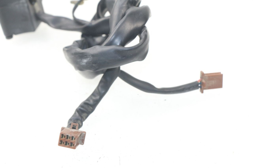 photo de COMANDO DIREITO YAMAHA TDM ABS 900 (2002 - 2014) - Outro ângulo de visão