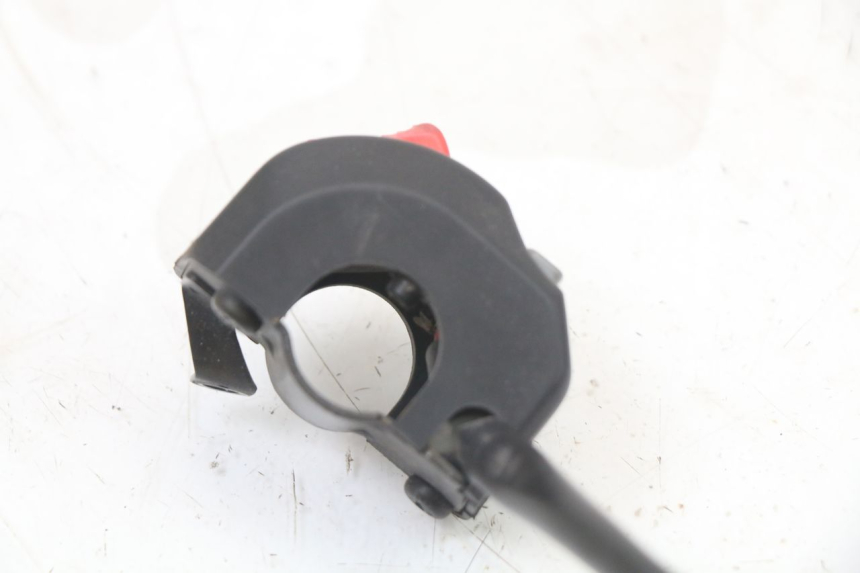 photo de COMANDO DIREITO YAMAHA TDR DELTABOX 125 (1997 - 2003) - Ampliação técnica