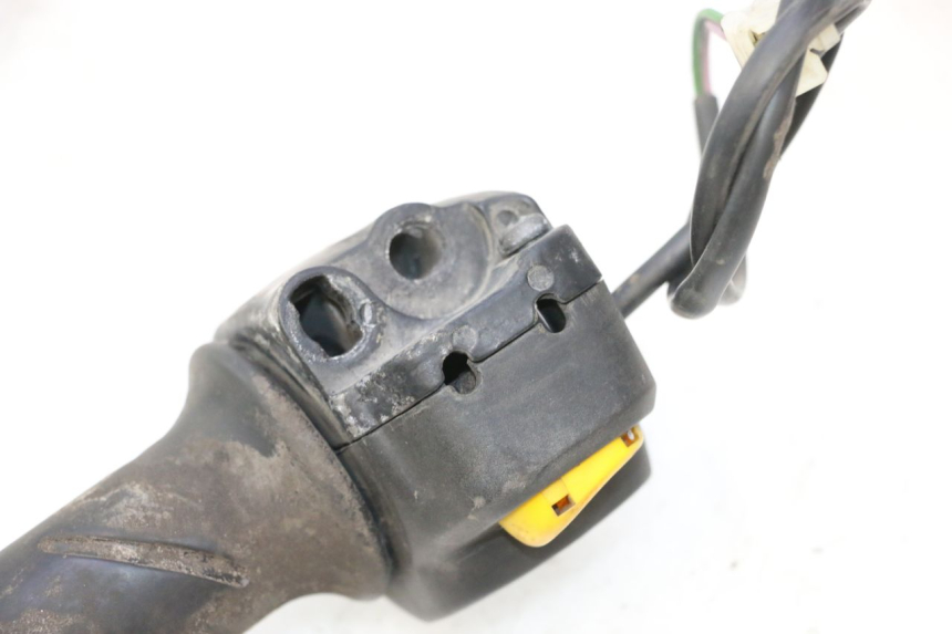 photo de COMANDO DIREITO PEUGEOT TKR TREKKER FURIOUS 50 (2005 - 2014) - Ampliação técnica