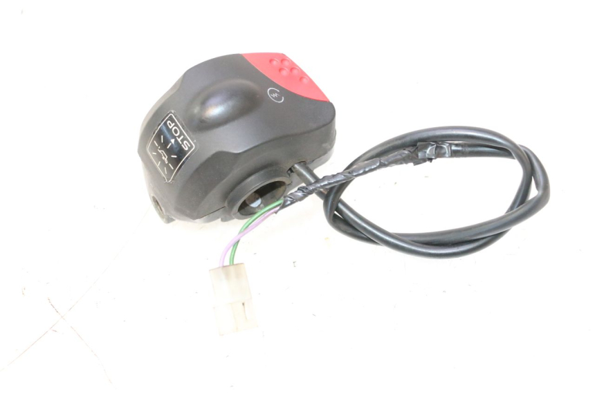 photo de COMANDO DIREITO PEUGEOT TREKKER TKR 50 (2005 - 2014) - Vista geral