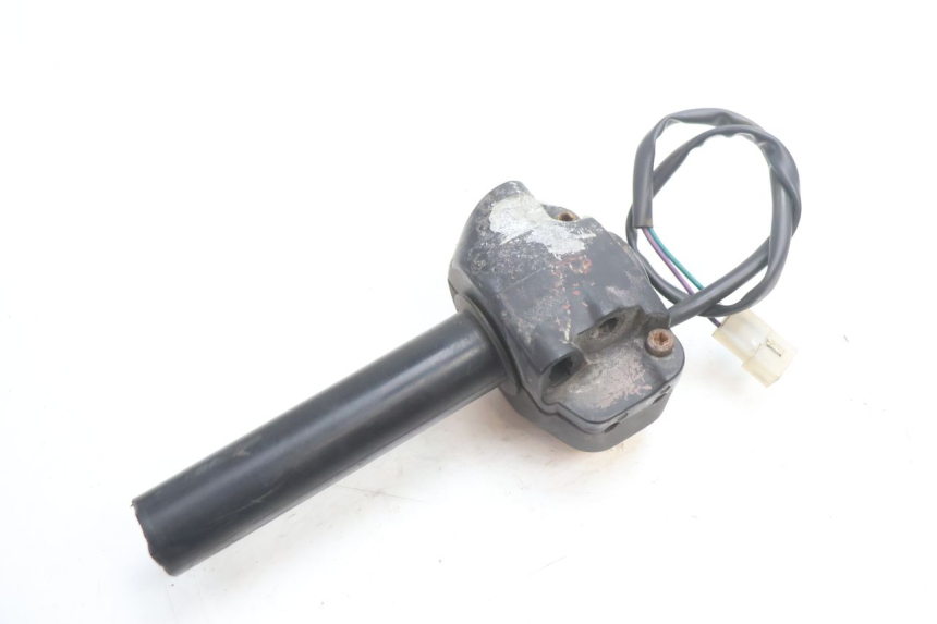 photo de COMANDO DIREITO PEUGEOT TREKKER 50 (1995 - 2004) - Ampliação técnica