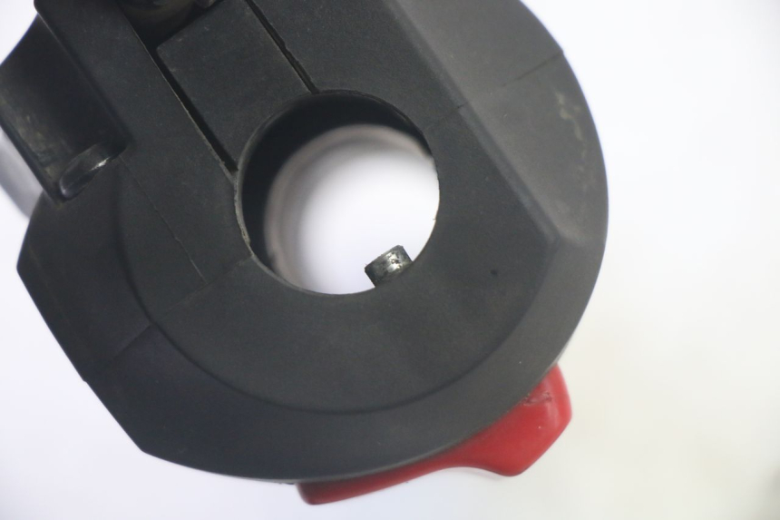 photo de COMANDO DIREITO YAMAHA TZR 50 (2008 - 2016) - Vista geral