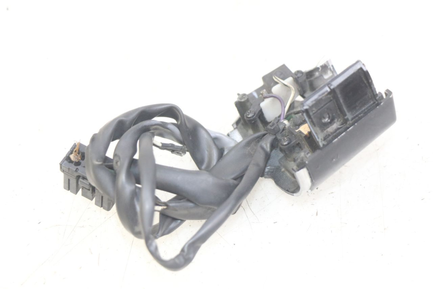 photo de COMANDO DIREITO PIAGGIO VESPA SPRINT 2T 50 (2014 - 2018) - Detalhe da peça