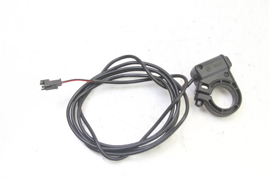photo de COMANDO DIREITO DUALTRON VICTOR LIMITED 1 - Ampliação técnica