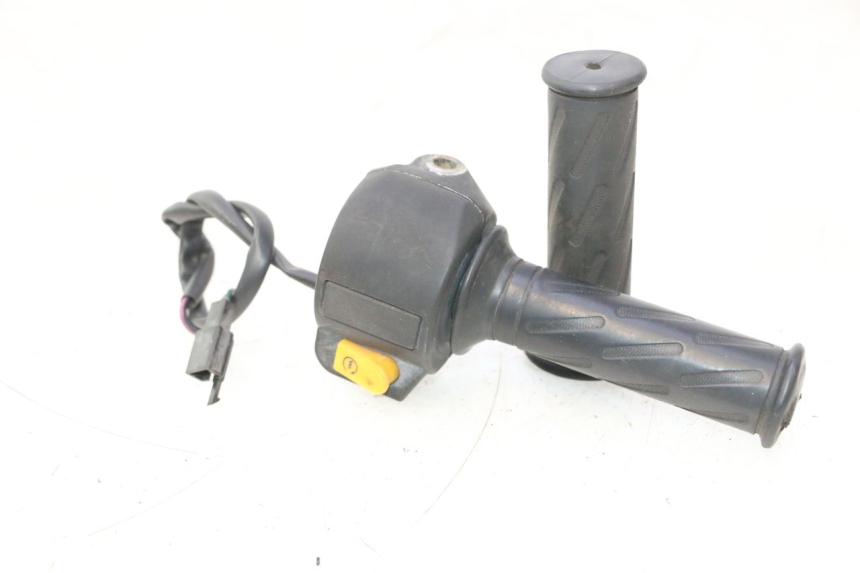 photo de COMANDO DIREITO PEUGEOT VIVACITY NEW 2T 50 (2008 - 2017) - Marcações e referências