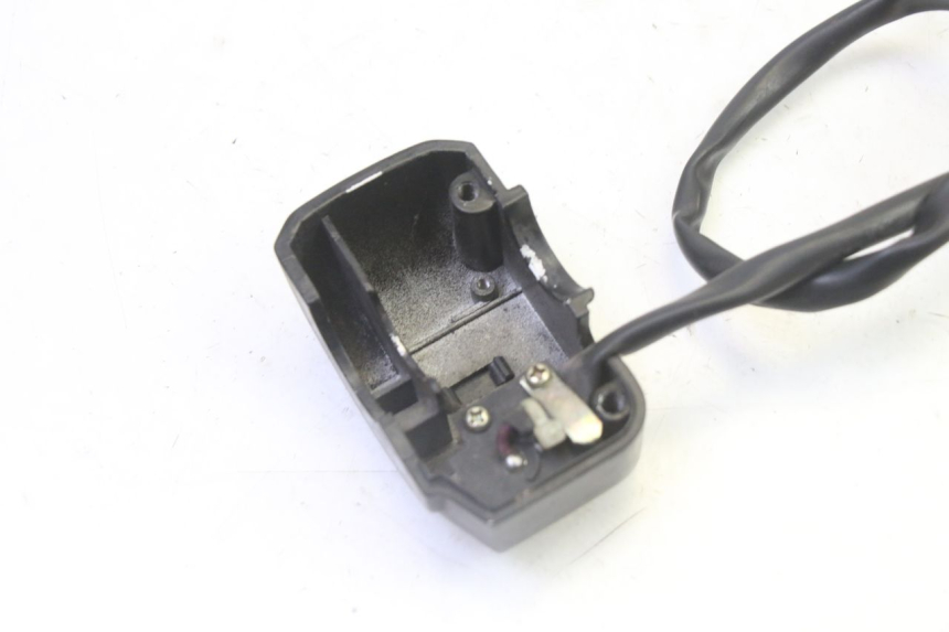 photo de COMANDO DIREITO PEUGEOT VIVACITY NEW 4T 50 (2008 - 2017) - Ampliação técnica