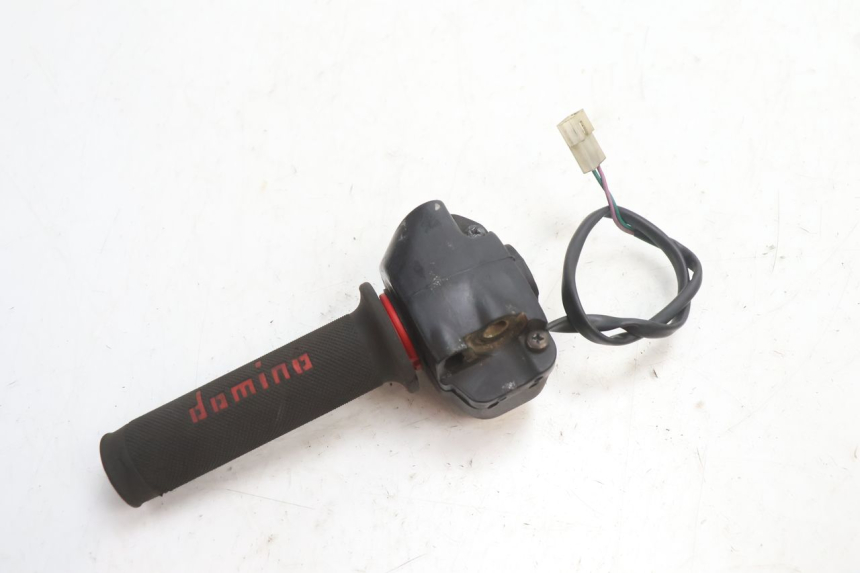 photo de COMANDO DIREITO PEUGEOT VIVACITY 50 (1998 - 2003) - Ampliação técnica