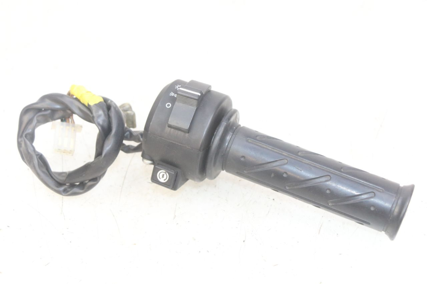 photo de COMANDO DIREITO DAELIM VJ ROADWIN FI 125 (2008 - 2017) - Vista principal